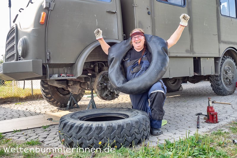 Reifenwechsel bei TrilexfelgenReifenwechsel bei Trilexfelgen - Kampf mit der Trilex-Felge