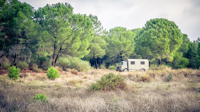 Der Steyr 680 hatte ein H Kennzeichen und eine Zulassung als LKW. Genutzt haben wir ihn als Wohnmobil.