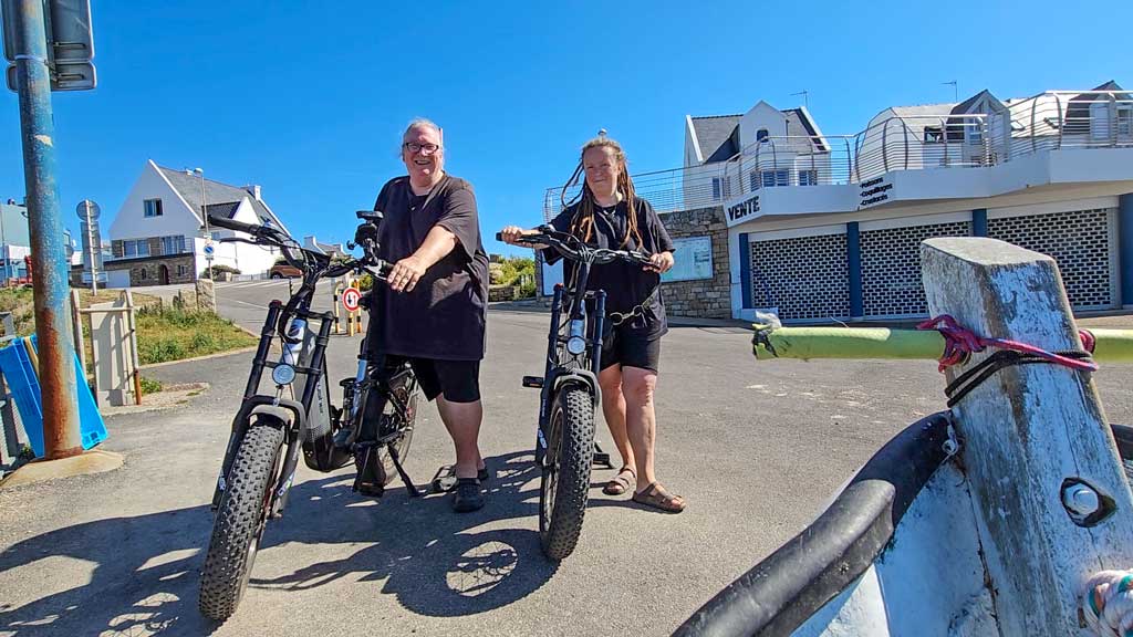 Übersommerung und Fahrradfahren in der Bretagne